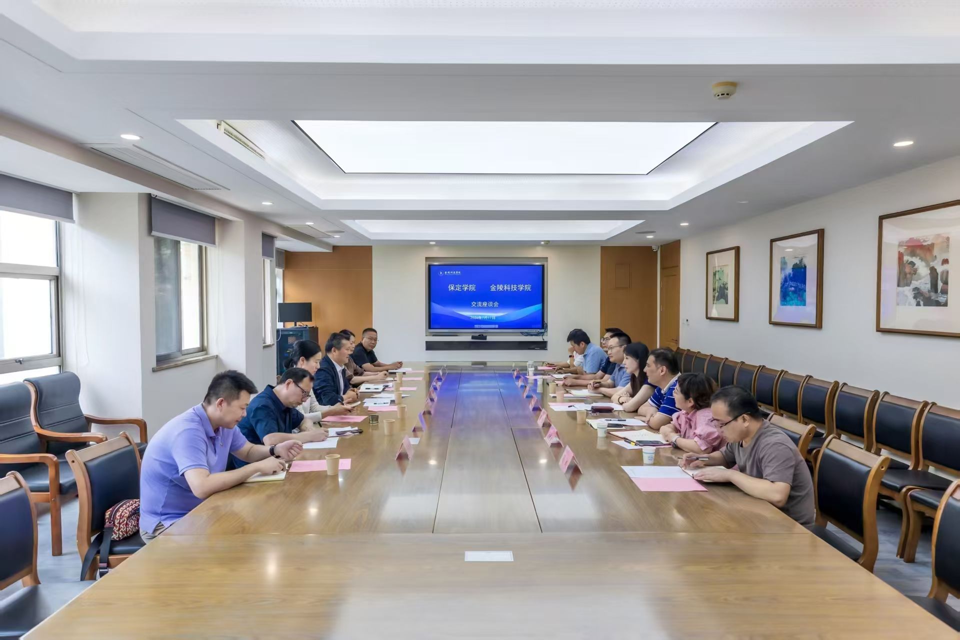 保定学院副校长赵其国一行来校调研科技工作